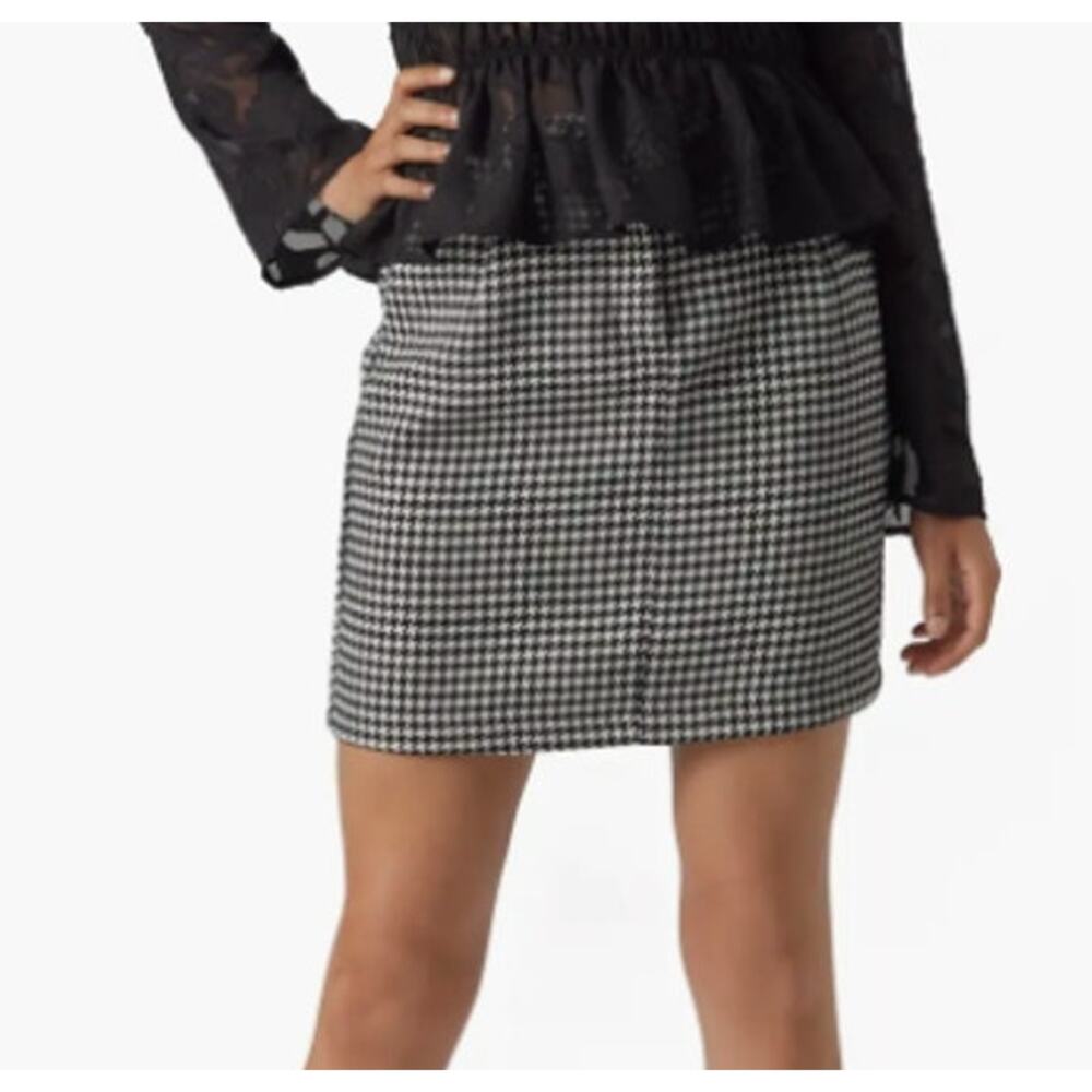 NWT Women's Vera Moda Harper Houndstooth Miniskirt Black White